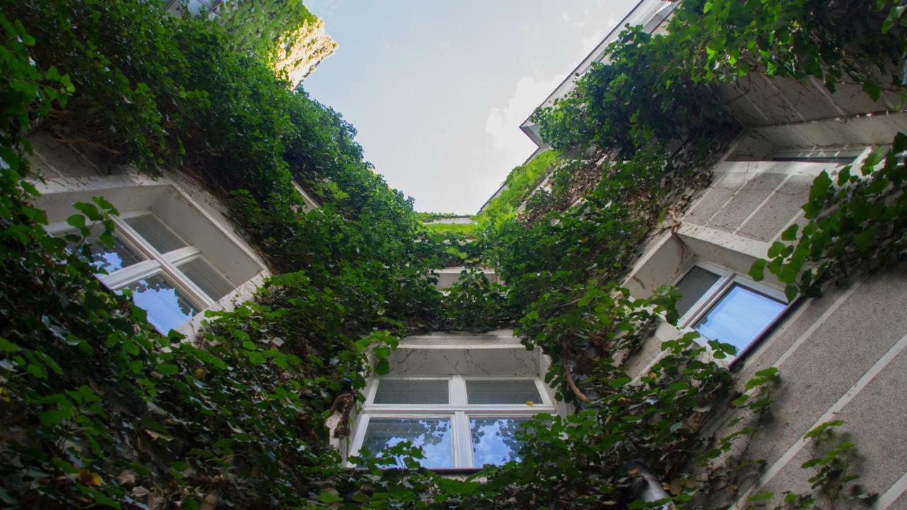 City-Apartment Berlin Charlottenburg Berlim Exterior foto