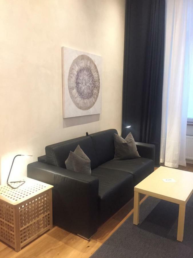 City-Apartment Berlin Charlottenburg Berlim Exterior foto