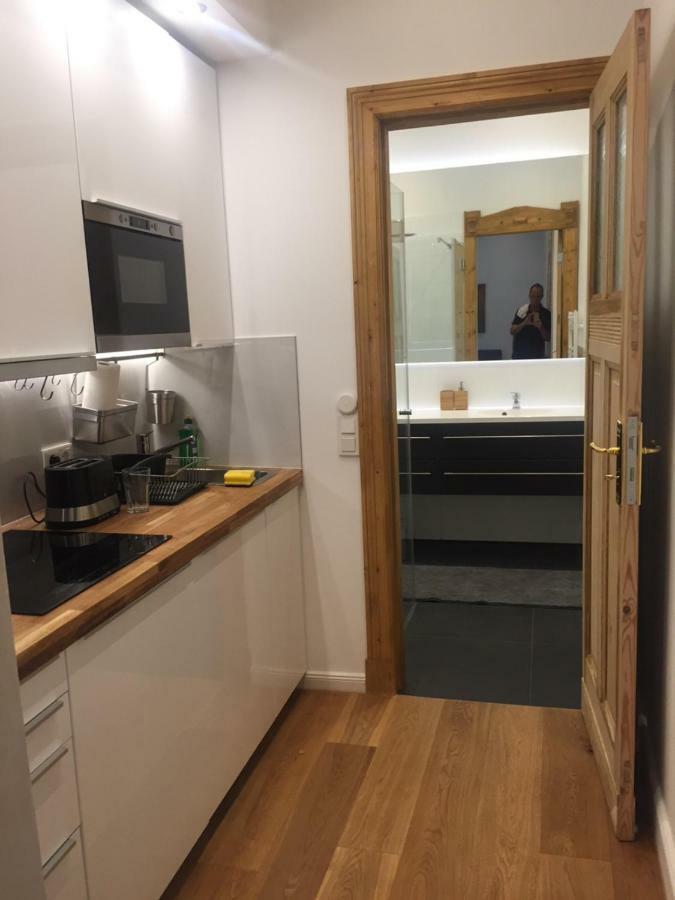 City-Apartment Berlin Charlottenburg Berlim Exterior foto